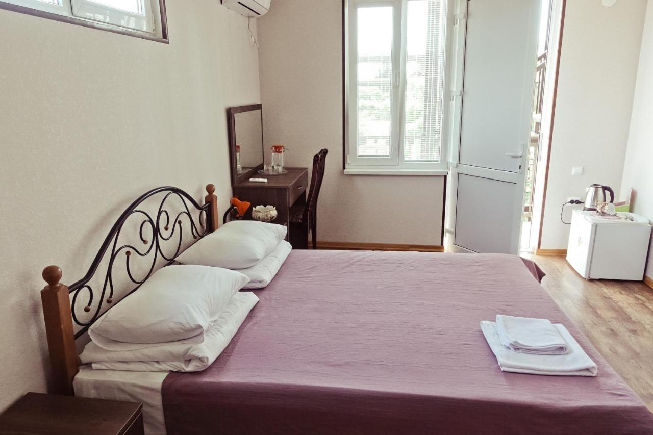 Гостевой Дом Летний Сад Soukhoumi Extérieur photo